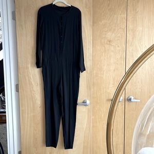Massimo Dutti Long Sleeve Black Viscose Jumpsuit Size 8/ Medium